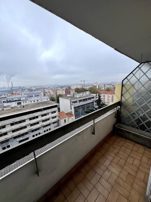 Apartment Spacieux A 5 Min De Paris